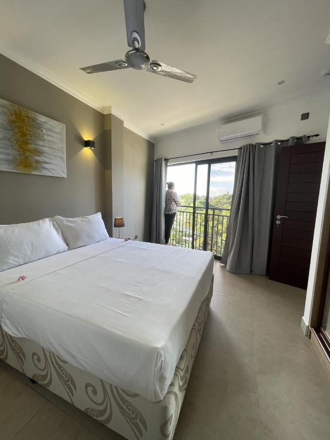 B Holiday Apartments Beau Vallon  Buitenkant foto